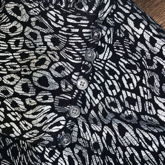Michael Kors Black & Silver Shimmering Animal Print Blouse With Tie Size M NWT - Picture 9 of 10